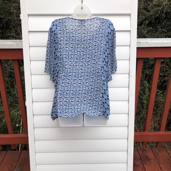 Lucky Brand Women's Blue Floral Blouse - Picture 8 of 11